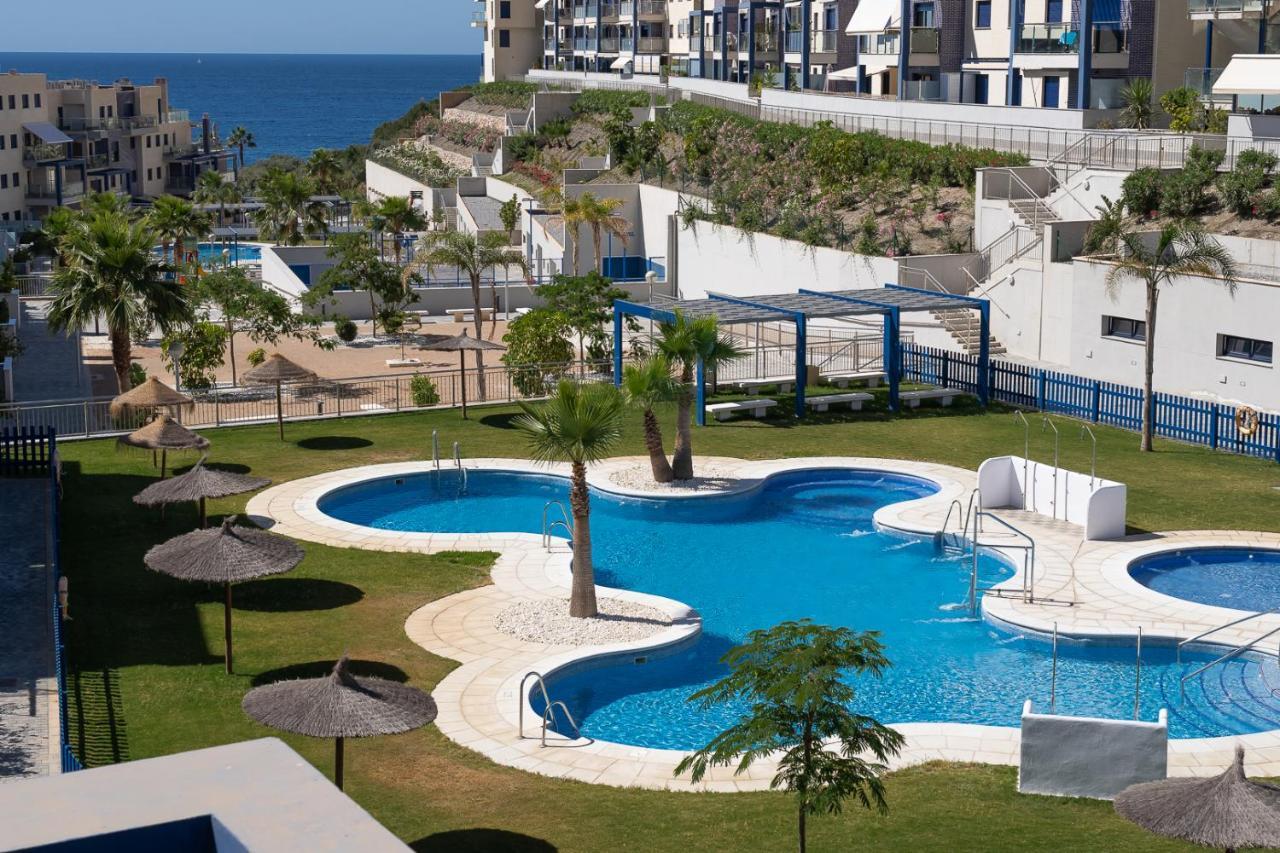 Blue Oasis On The Beach I Almunecar Bagian luar foto